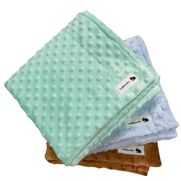 Alomhelyettesítő takaró mikroszálas nedvszívó réteggel - több színben