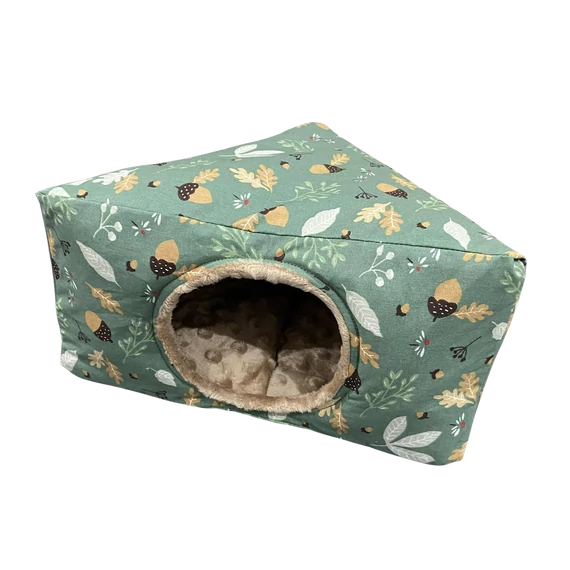 Sarok bújó - őszies faleveles, makkos